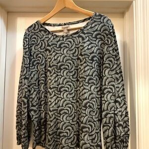 Chico's Black and White Swirl Pattern Blouse